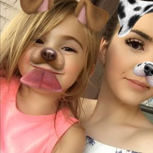 Meet your Posher, Holly